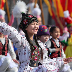 Бишкек шаарынын мэриясы ачык асман алдындагы майрамдык музыкалык кечеге чакырат