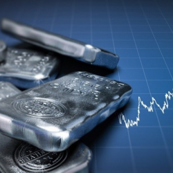 Обвал мировых цен на серебро объяснили