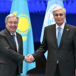 Токаев провёл переговоры с генсеком ООН в Алматы