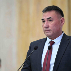 Министр Сыргабаевге болгон эскертүү, жалпы система үчүн коңгуроо!..