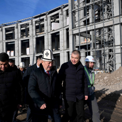 Касымалиев проинспектировал строительство крупнейших инфраструктурных объектов столицы