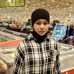 Манас шаарында 17 жаштагы кыз дээрлик бир айдан бери дайынсыз болууда