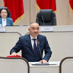 Төрага Нурланбек Тургунбек уулу: “Курулуш иштерине кедергисин тийгизген тоскоолдуктар жоюлушу керек”