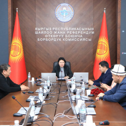 № 13 шайлоо округу боюнча Жогорку Кеңештин депутаттыгына талапкерлердин ыйгарым укуктуу өкүлдөрү катталды