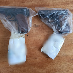 Кара-Кулжада куралдар текшерилип, 2 травматикалык тапанча алынды