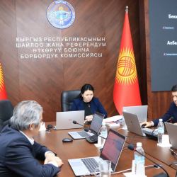 № 13 шайлоо округу боюнча ЖКнын депутаттыгына талапкерлердин ыйгарым укуктуу өкүлдөрү катталды