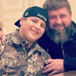 Жол кырсыгына кабылган Рамзан Кадыровдун уулу Адам Кадыровдун абалы оор