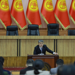 СҮРӨТ - ТИМде КР мамлекеттик органдарынын кызматкерлери үчүн мамлекеттик протокол боюнча тренинг өткөрүлдү