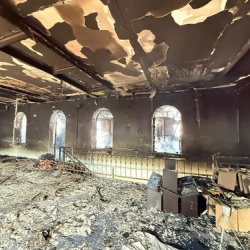 Мечиттеги өрттөн бир адам жабыркады