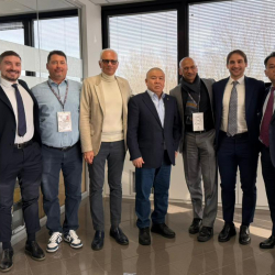 Салык кызматынын төрагасы Алмамбет Шыкмаматов «Vicenzaoro» эл аралык зергерчилик көргөзмөсүнө катышты