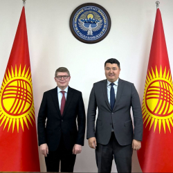 Консулдук департаменттин директору Сейтек Жумакадыр уулунун Евробиримдиктин Кыргызстандагы өкүлү менен жолугушуусу