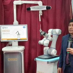 Казакстан ортопедиялык операцияларга жасалма интеллекти колдонот