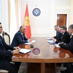 Нурланбек Тургунбек уулу Европа Биримдигинин Кыргызстандагы өкүлчүлүгүнүн башчысын кабыл алды