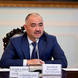 Нурланбек Тургунбек уулу: “Мамлекеттик гимн марш стилинде эмес, эркин формада бардыгы ырдай алгыдай гимн болушу керек”