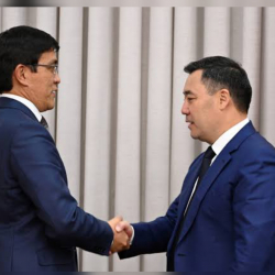 Эдил Байсалов: Садыр Жапаровго кызмат кылуу мен үчүн сыймык