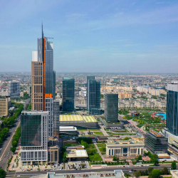 Өзбекстанда орточо айлык маяна 6 376 000 сум (46 560 сом) болду