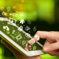 Балдар үчүн гаджеттерди ашыкча колдонуу коркунучтуу