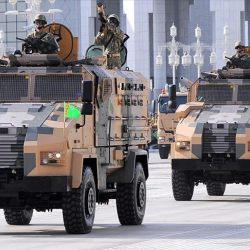 ТҮРКМӨНСТАН: Жергиликтүү армиядагы офицерлер кызматтан массалык бошоп кетип жатышат