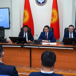 Саламаттык сактоо министри «Кыргызфармация» мамлекеттик ишканасынын жаңы жетекчисинин алдына стратегиялык милдеттерди койду