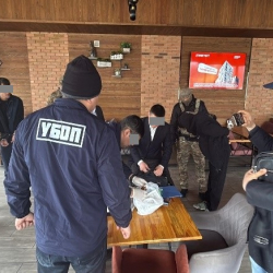 МВД пресекло деятельность группы лиц, причастных к вымогательству в особо крупном размере