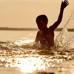 Трагедия в Чуйской области: в канале погибли трое детей