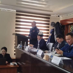 БАТКЕН: Кадамжай райондук милициянын башчысы Үч-Коргон айыл аймагынын жашоочулары менен жолугушту