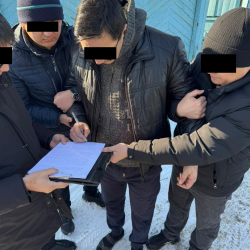 Сүрөт - УКМК: Таласта прокурордун орун басары пара талап кылгандыгы үчүн кармалды