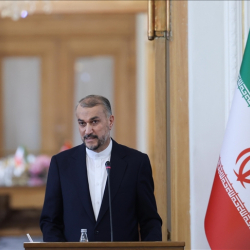 Глава МИД Ирана: Переговоры с США по ядерному вопросу состоятся в Маскате 6 февраля