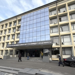 СҮРӨТ - Тармактык комитет Улуттук илимдер академиясында көчмө жыйын өткөрүп, Опера жана балет театрынын чарбалык имараты менен таанышты