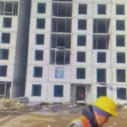 Каракол шаарындагы көп кабаттуу үйдүн курулушу боюнча министрликтин түшүндүрмө берди