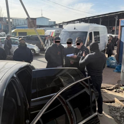 ГКНБ: Задержаны участники преступной группы, занимающиеся вымогательством денежных средств с водителей осуществляющих перевозку товаров