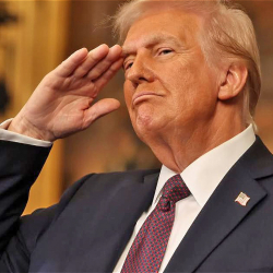 Трамп Москвага Жеңиш күнүнө арналган парадга чакырылышы мүмкүн