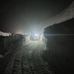 На альтернативной автодороге север-юг сошла снежная лавина