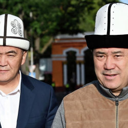 Жапаров Ташиев тууралуу: 