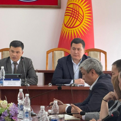 Нарында Нарын–Сыр-Дарыя суу ресурстары башкармалыгынын бассейндик кеңешинин отуруму өттү