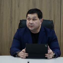 Казыбек Молдажиев провёл совещание по вопросам подготовки к чемпионату Азии по спортивной борьбе