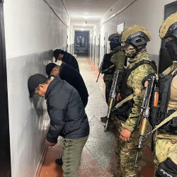 Ош шаарында өтө ири өлчөмдөгү баңгизаттарды сатуу ишмердүүлүгүнө бөгөт коюлду