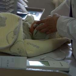 В Кыргызстане аудиологический скрининг помогает сохранить детям возможность слышать и говорить