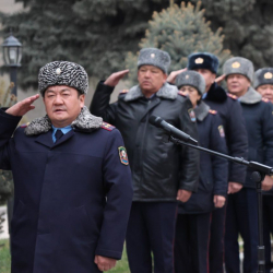 Руководство ГУВД г. Бишкек поздравило личный состав с Днём защитника Отечества