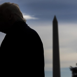 На территории резиденции Мар-а-Лаго в штате Флорида был застрелен вооружённый мужчина