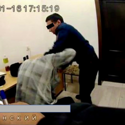 ГКНБ задержал милиционера за избиение задержанного