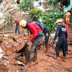 Бразилияда катуу жааган жамгырдан улам көптөгөн адамдар каза болду