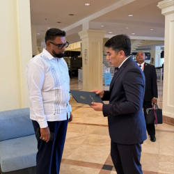 ФОТО - Заместитель министра Кайрат Турсункулов провел ряд двусторонних встреч с руководством государств Карибского региона