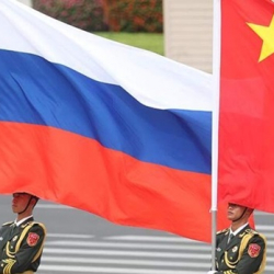 Китай задрал цены на оптоволокно для России