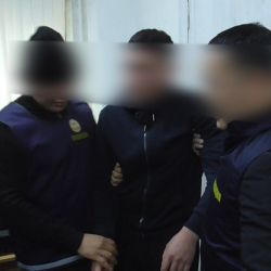 В Бишкеке пресечена попытка дачи взятки сотрудникам милиции