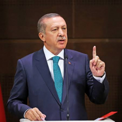 Түркияда мөөнөтүнөн мурда шайлоо: Реджеп Тайип Эрдоган үчүнчү ирет талапкер болобу?