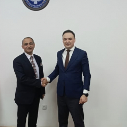 Министрдин орун басары менен Пакистандын элчиси менен жолугушту