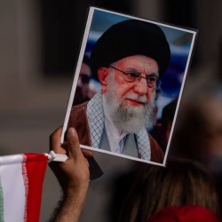 Иран выступил с заявлением по поводу смерти верховного лидера Али Хаменеи