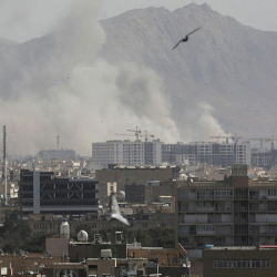 Иран Американын Жакынкы Чыгыштагы маанилүү объектилерин жок кылууда