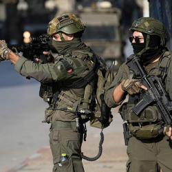 Армия обороны Израиля заняла несколько позиций на ливанской стороне границы